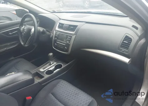 2016 Nissan Altima 2.5/2.5 S/2.5 Sl/2.5 Sr/2.5 Sv из США, поврежденный, VIN 1N4AL3AP9GC136571